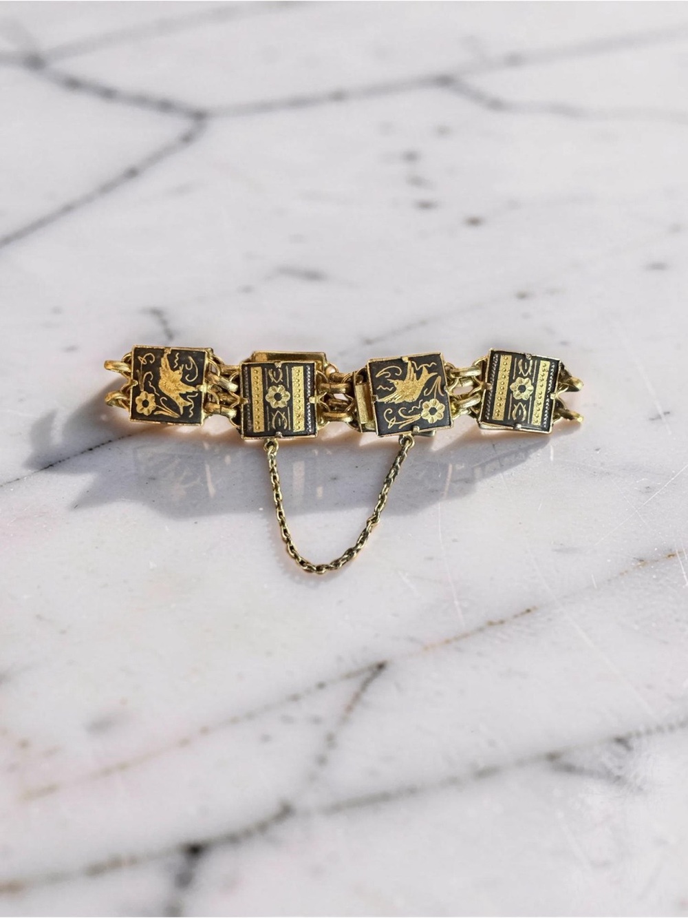 Damascene Link Bracelet - Picture 2 of 4